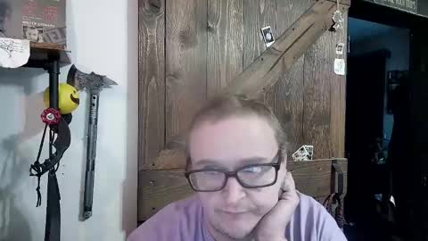 Darryl online show from February 12, 1:19 am