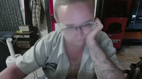 Darryl online show from October 7, 12:35 pm