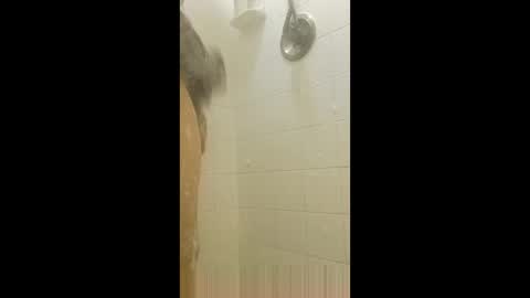 Snapshot of bigdick31589 chatting on May 9, 6:35 pm bigdick31589 online show from May 9, 6:35 pm