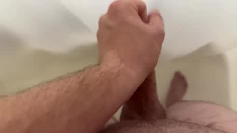 Snapshot of bigdick425283 chatting on February 23, 11:36 pm bigdick425283 online show from February 23, 11:36 pm