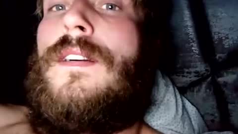 Snapshot of bigdick686268 chatting on December 5, 9:39 pm Pac Man Sex online show from December 5, 9:39 pm