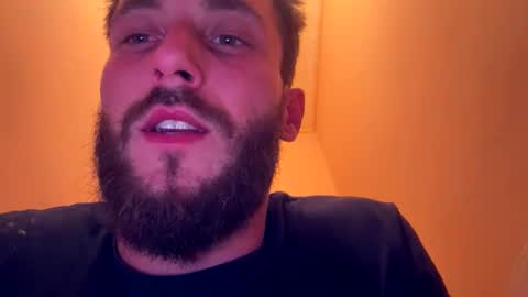 Snapshot of bigdick686268 chatting on March 11, 11:15 pm Pac Man Sex online show from March 11, 11:15 pm