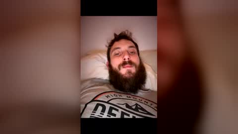 Snapshot of bigdick686268 chatting on December 22, 7:44 pm Pac Man Sex online show from December 22, 7:44 pm