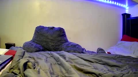 Juliet  Romeo online show from January 11, 11:56 am