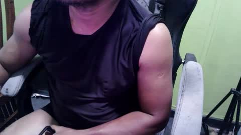 bigdickguyaux online show from April 2, 4:04 pm