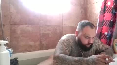 Snapshot of bigdickrican94 chatting on December 17, 8:43 pm bigdickrican94 online show from December 17, 8:43 pm