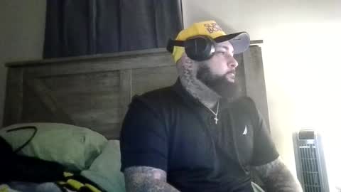 Snapshot of bigdickrican94 chatting on March 3, 6:36 pm bigdickrican94 online show from March 3, 6:36 pm