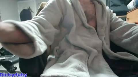 George Forest Dickyduby on all Socials online show from November 11, 2:33 am