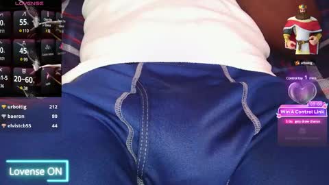 Snapshot of bigdikfreak chatting on February 22, 10:52 pm BigDickFreak online show from February 22, 10:52 pm