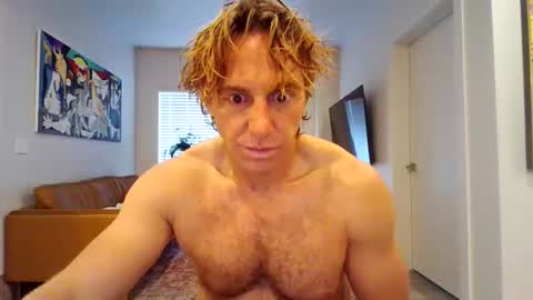 Snapshot of bigdmike6922 chatting on November 15, 10:04 pm bigdmike6922 online show from November 15, 10:04 pm