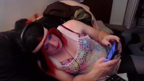 Snapshot of bigdogmattiets chatting on October 29, 3:53 am Madelyn online show from October 29, 3:53 am