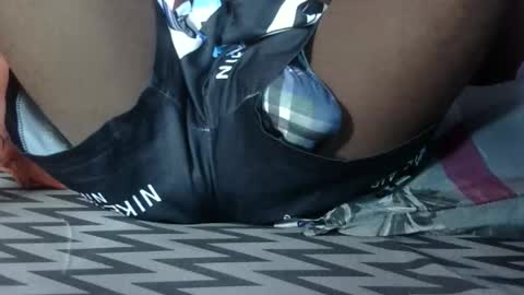 Snapshot of bigfeet9999 chatting on February 28, 11:44 am Ask in pvt online show from February 28, 11:44 am