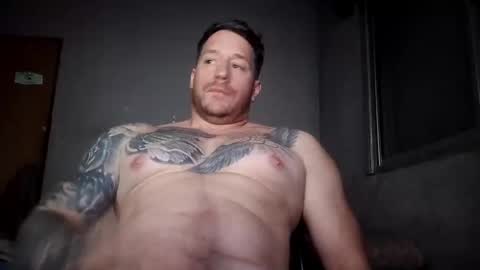 biggeboyy online show from March 25, 2:17 am