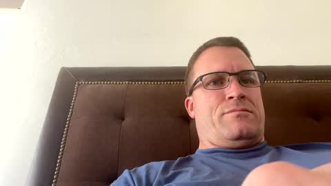 bigger22332233 online show from December 15, 9:31 pm