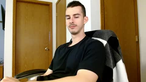 Snapshot of biggerbradd chatting on June 30, 6:31 pm biggerbradd online show from June 30, 6:31 pm