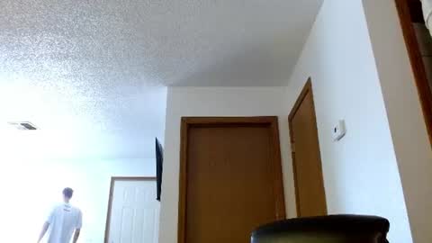 Snapshot of biggerbradd chatting on August 2, 5:33 pm biggerbradd online show from August 2, 5:33 pm