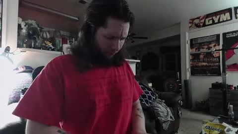 biggerisbetter21 online show from December 1, 12:15 am