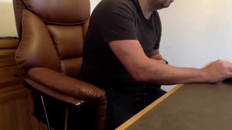 Snapshot of biggestjack1 chatting on February 26, 10:47 am TheBiggestJack online show from February 26, 10:47 am