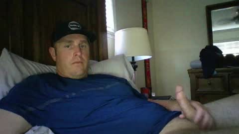 Snapshot of biggie19523064 chatting on July 10, 3:58 pm biggie19523064 online show from July 10, 3:58 pm