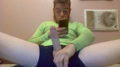biggingerdick04 online show from November 18, 4:28 am