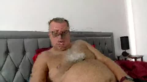 bigguy2014 online show from August 5, 10:29 am