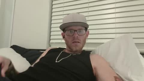 Snapshot of bigguy4funtime chatting on October 27, 3:21 am bigguy4funtime online show from October 27, 3:21 am