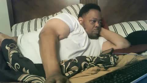 biggyscorpio online show from December 19, 7:51 am