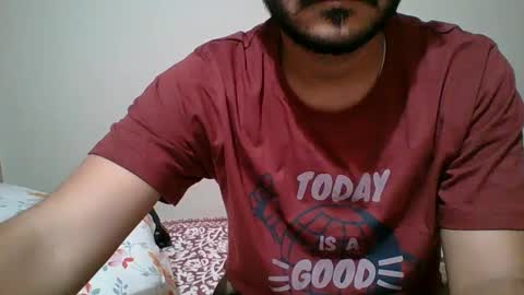 Snapshot of bighandsomesatisfy chatting on January 6, 2:15 am bighandsomesatisfy online show from January 6, 2:15 am