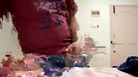 Snapshot of bighandsomesatisfy chatting on January 25, 2:03 pm bighandsomesatisfy online show from January 25, 2:03 pm