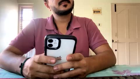 Snapshot of bighandsomesatisfy chatting on February 22, 11:46 am bighandsomesatisfy online show from February 22, 11:46 am