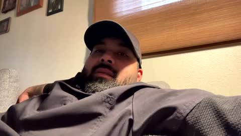 Snapshot of bigheadaddy90 chatting on March 6, 9:53 pm Daniel  Noelia online show from March 6, 9:53 pm