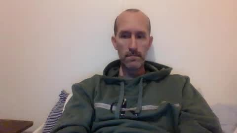 Snapshot of bighugemouthful chatting on February 18, 3:43 pm Chaz online show from February 18, 3:43 pm