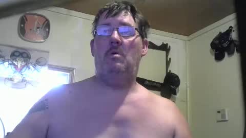 Snapshot of bigjohn41000 chatting on May 31, 6:09 pm bigjohn41000 online show from May 31, 6:09 pm