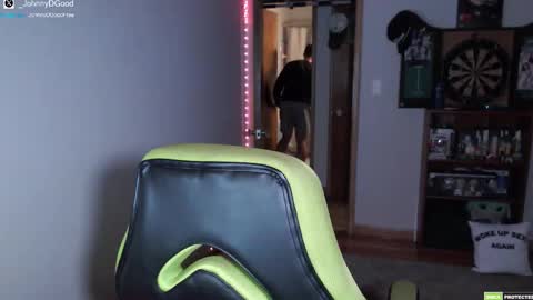 Johnny D Good online show from October 16, 1:39 am