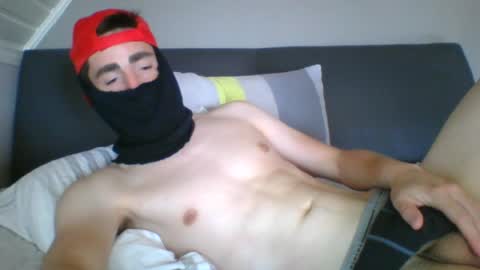 Snapshot of bigjuice4u2 chatting on June 28, 11:05 am bigjuice4u2 online show from June 28, 11:05 am
