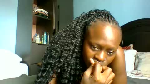 Snapshot of bigjuicyass_30 chatting on June 28, 8:31 am pretty online show from June 28, 8:31 am
