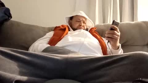 Snapshot of biglk324645168 chatting on January 6, 9:32 pm biglk324645168 online show from January 6, 9:32 pm