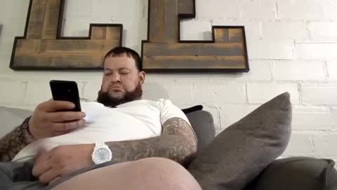 Snapshot of biglk324645168 chatting on January 13, 12:24 pm biglk324645168 online show from January 13, 12:24 pm