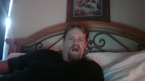 Snapshot of bigload1972 chatting on November 1, 7:27 pm bigload1972 online show from November 1, 7:27 pm