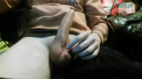 BigBoy  online show from April 7, 2:01 am