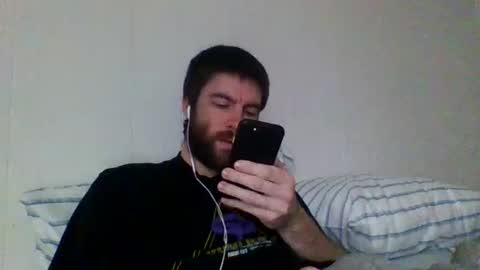 Snapshot of bigmag23 chatting on December 17, 8:59 pm bigmag23 online show from December 17, 8:59 pm