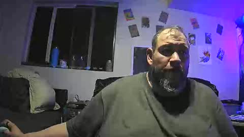 Snapshot of bigman42of0rlife chatting on October 10, 11:09 am bigman42of0rlife online show from October 10, 11:09 am