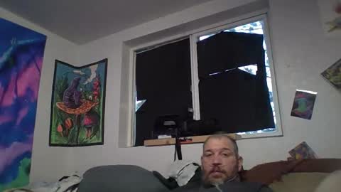 bigman42of0rlife online show from May 8, 1:44 am