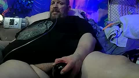 bigman42of0rlife online show from June 11, 1:38 am