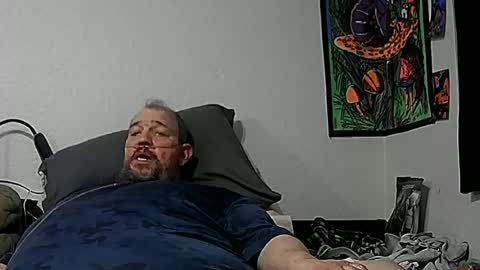bigman42of0rlife online show from June 15, 6:37 am
