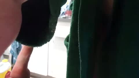 Snapshot of bigmanaround9 chatting on January 6, 5:38 pm bigmanaround9 online show from January 6, 5:38 pm