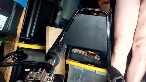 Snapshot of bigmanaround9 chatting on November 29, 11:13 am bigmanaround9 online show from November 29, 11:13 am