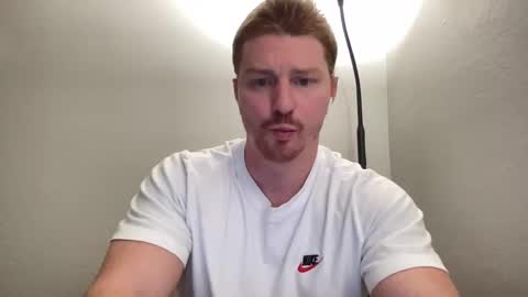 Snapshot of bigmcr1 chatting on December 8, 5:39 am Nick Barker online show from December 8, 5:39 am