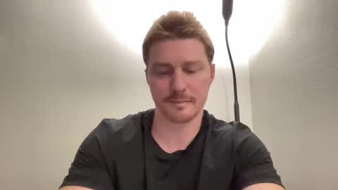 Snapshot of bigmcr1 chatting on December 9, 12:23 am Nick Barker online show from December 9, 12:23 am