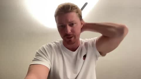 Snapshot of bigmcr1 chatting on December 13, 4:11 am Nick Barker online show from December 13, 4:11 am